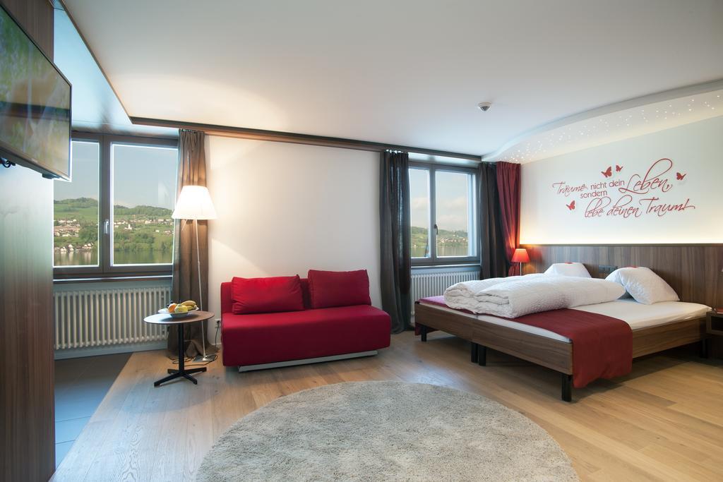 Seehotel Delphin Meisterschwanden Room photo