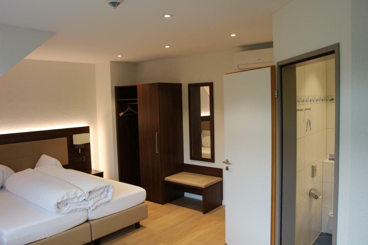 Seehotel Delphin Meisterschwanden Exterior photo